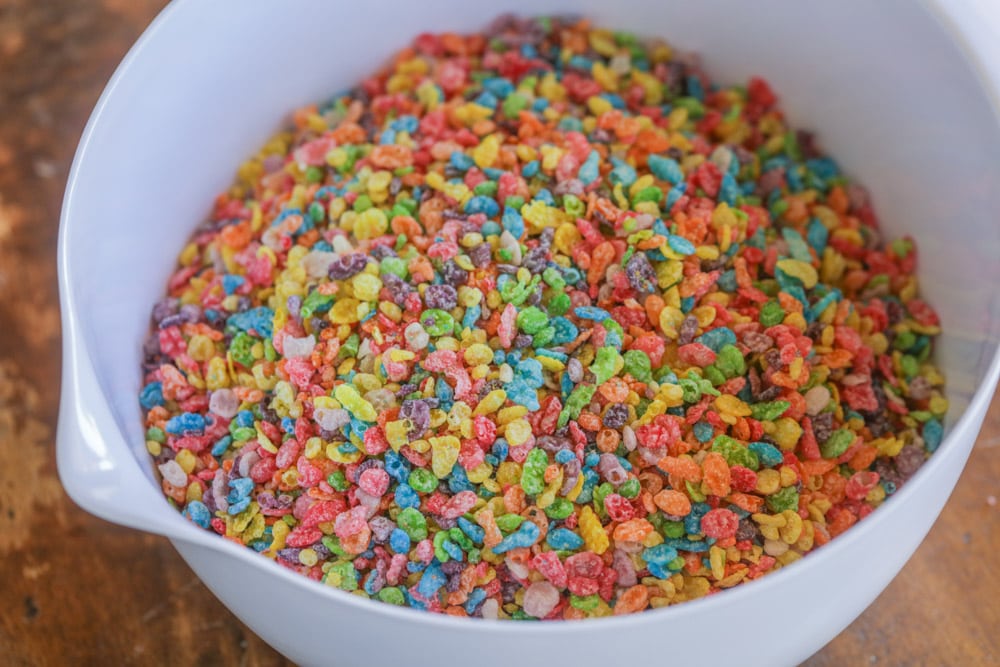 how to make fruity pebble rice crispy treats Fruity pebble rice crispy treats • moms confession