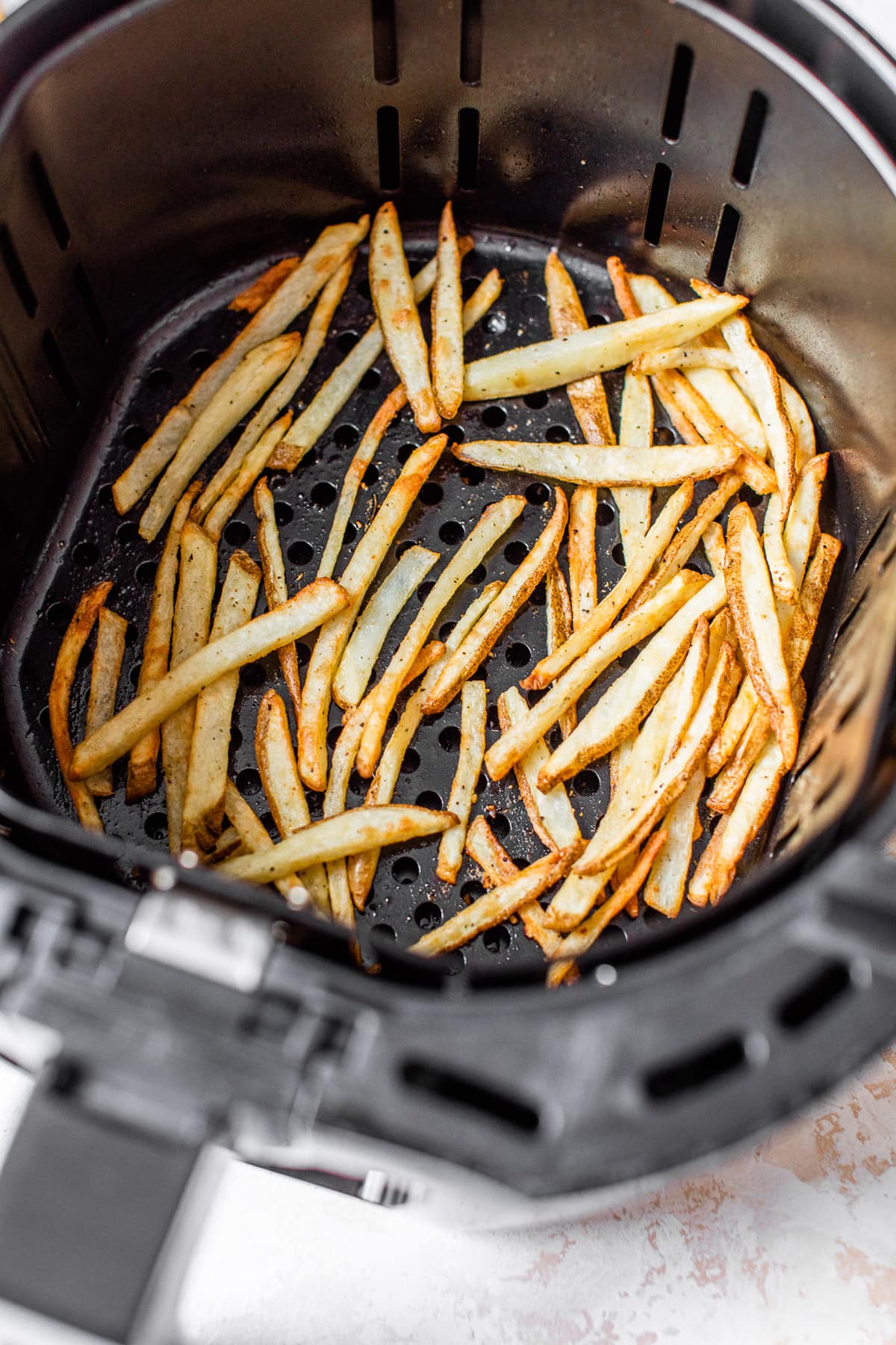 how long to air fry frozen fries Crispy air fryer frozen french fries