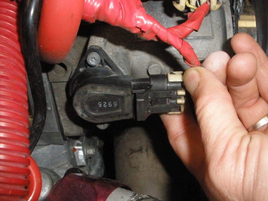 how to reset throttle position sensor 2012 chevy cruze throttle position sensor