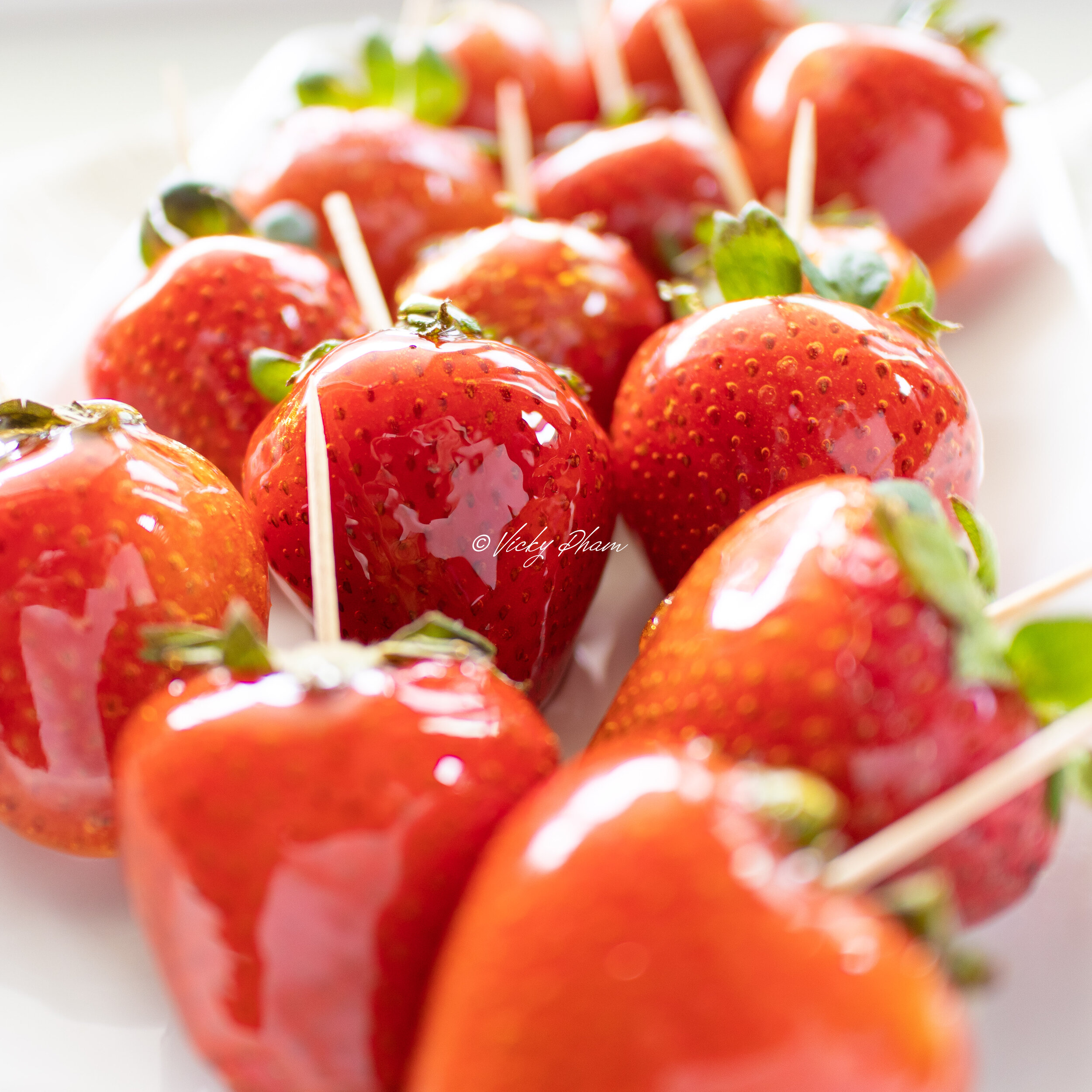 how to make candied strawberries Tanghulu candied strawberries