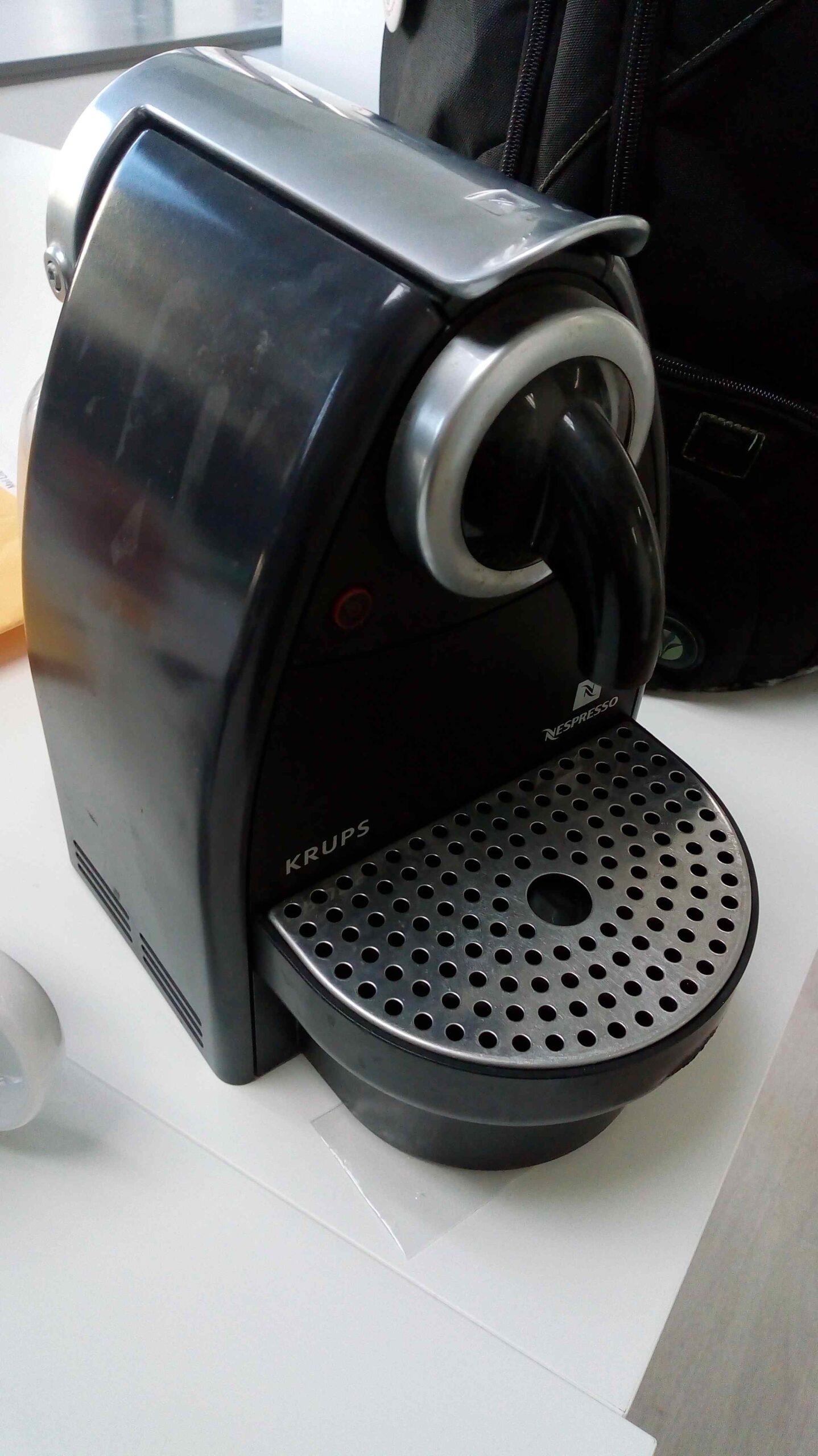 how to open nespresso machine How to use a nespresso machine: your ultimate guide