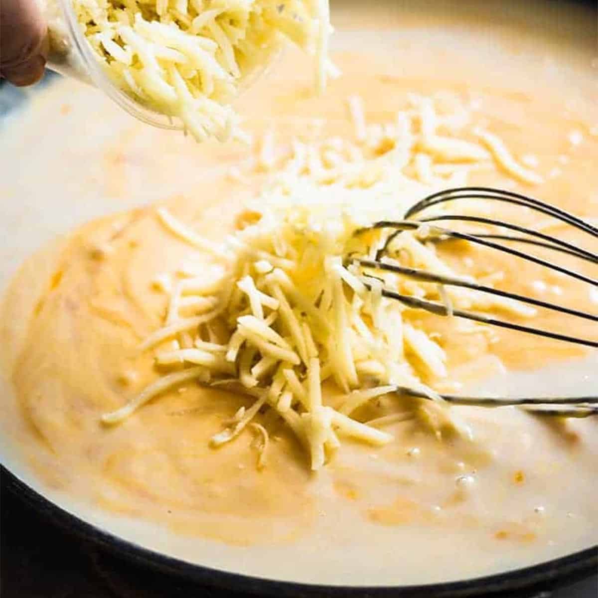 how to make a roux for macaroni cheese How to make a roux and cheese sauce