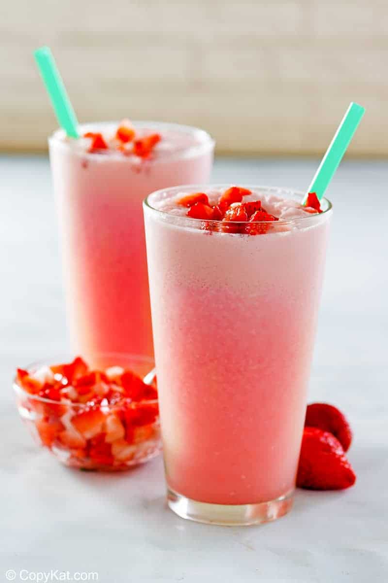 Starbucks Pink Drink Recipe and Video - CopyKat Recipes