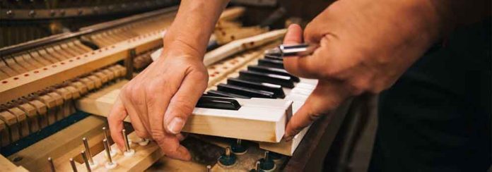 How to Get Rid of Old or Broken Piano | Home Talk