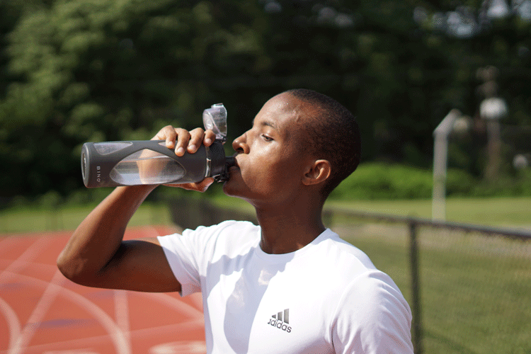 how much water to drink creatine How much water should you drink when taking creatine?