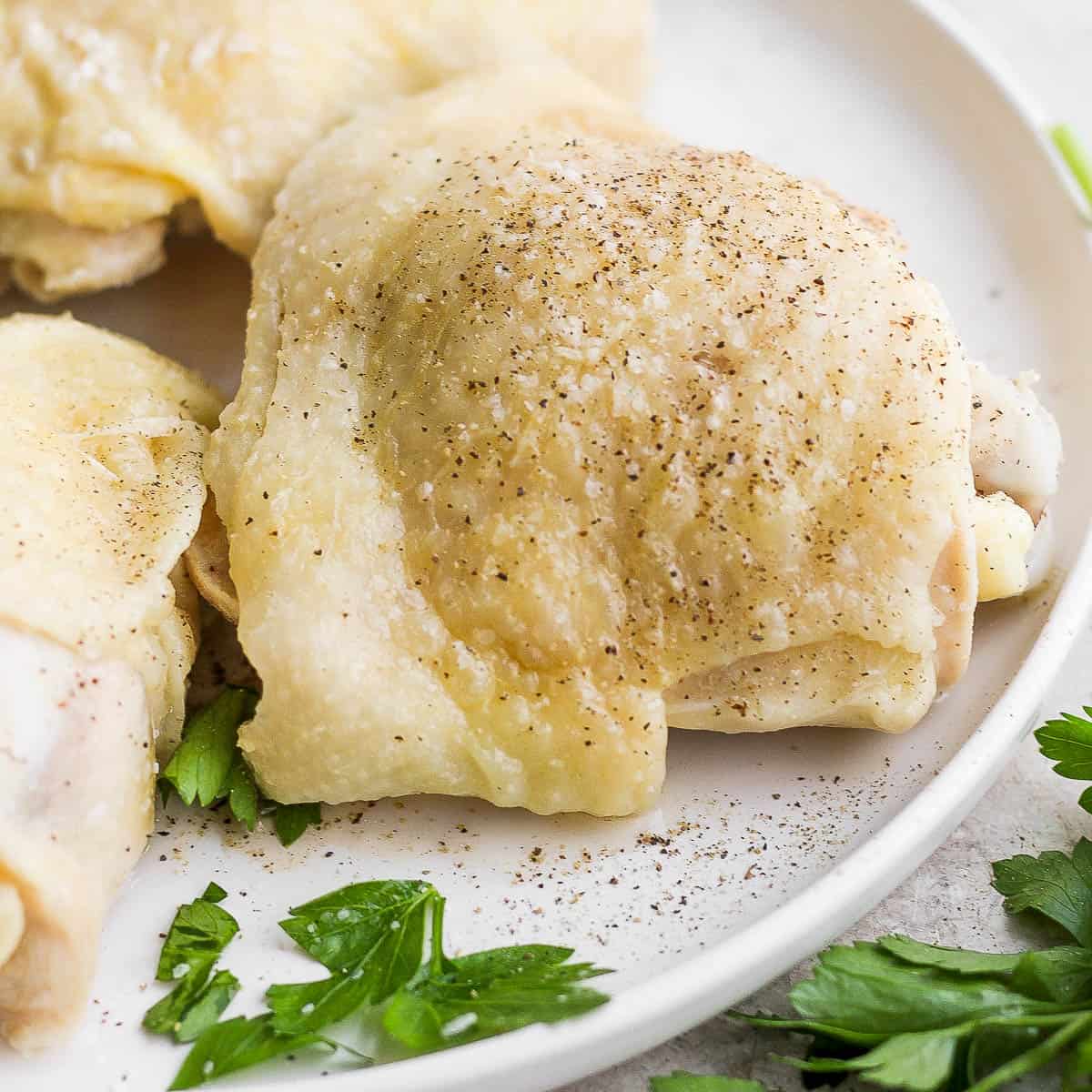 how long to boil chicken thigh How long to boil chicken thighs? (plus 4 things to avoid!)