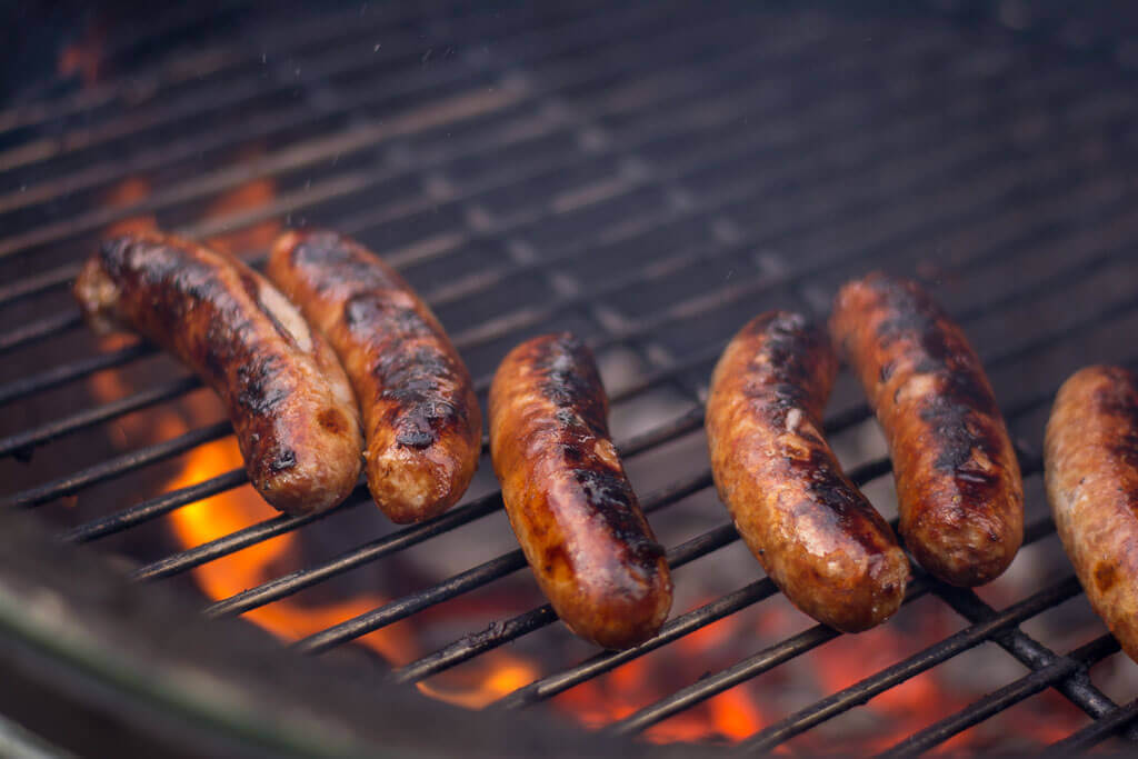 how long to brats on grill How long to boil brats – brats and beer