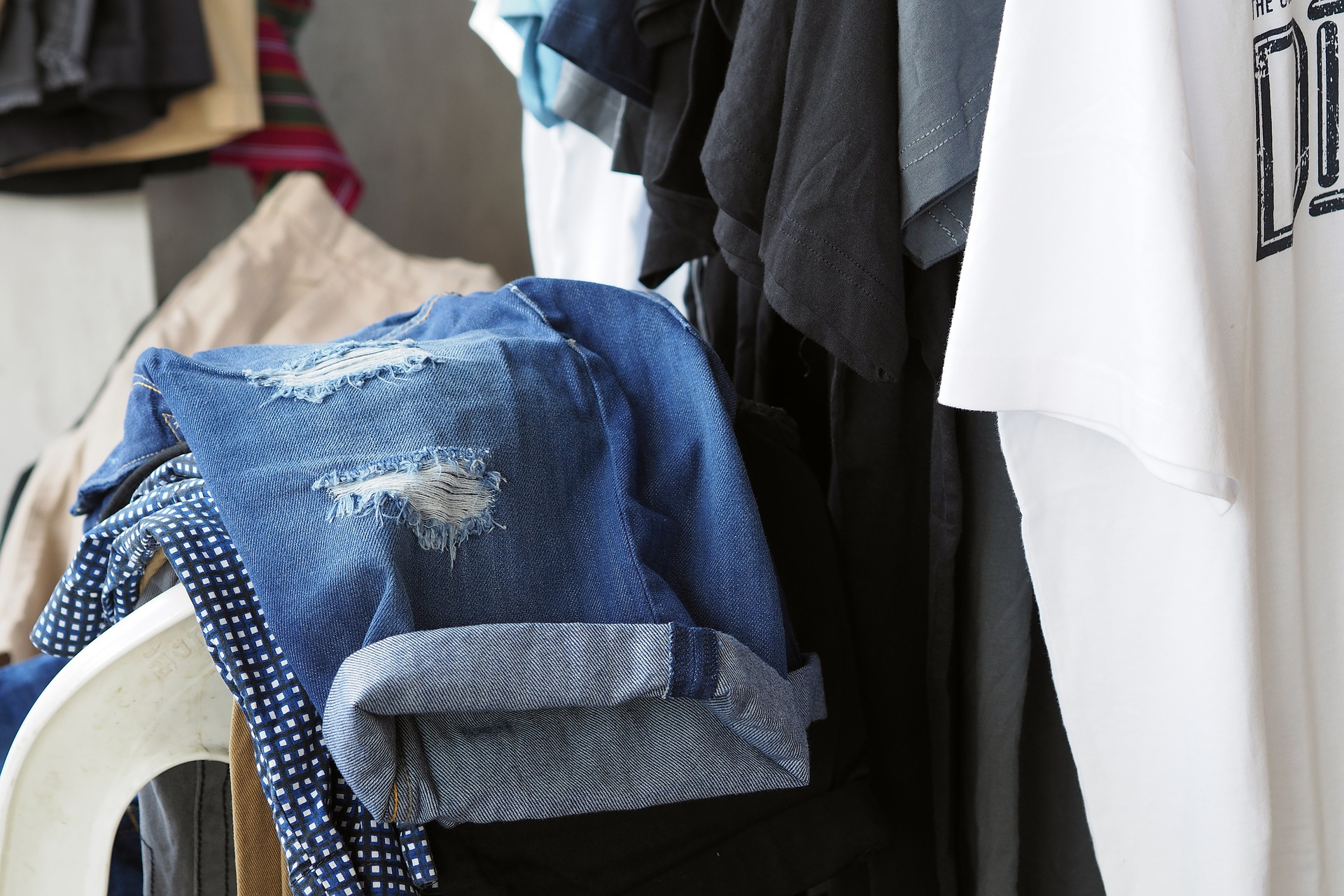 how to get wax out of clothing Getting rid of those marks: clever hacks for stained clothes