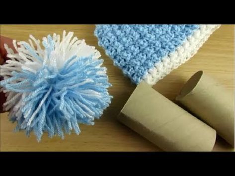 How to make Pom Pom for Baby hat Happy Crochet Club - YouTube (con