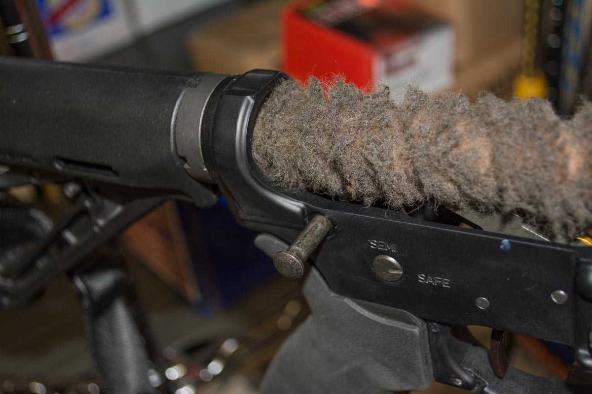 AR-15 Hacks: How to Clean Your Rifle Like a Boss | OutdoorHub