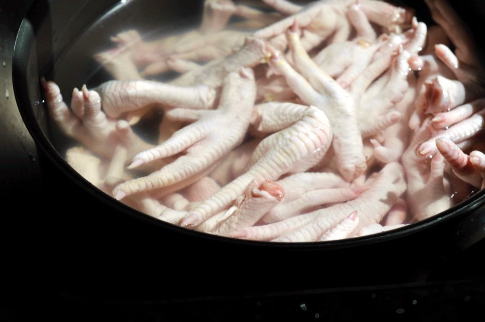 how to prepare chicken feet for cooking How to cook chicken feet: make spicy chicken feet